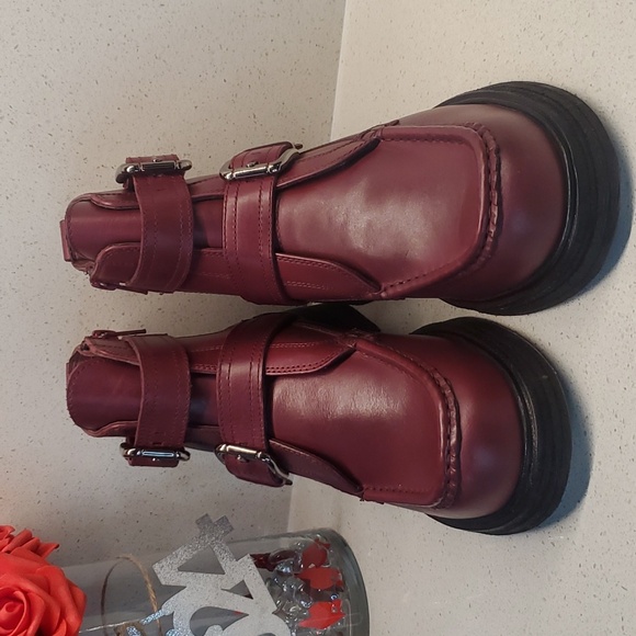 FREE PEOPLE Isla moto burgandy leather booties (sz 6) - Picture 3 of 8